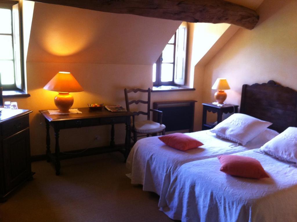 Le Hameau De Barboron Hotel Savigny-les-Beaune Bilik gambar